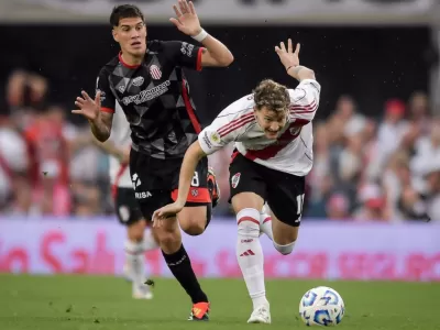 River y Barracas definen al último equipo de cuartos de final