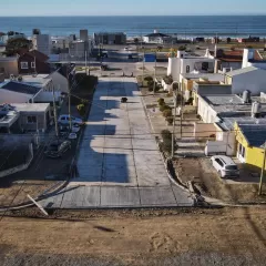 Avances en obra de pavimento en Playa Uni&oacute;n